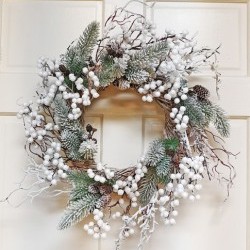 22X22X6 FROSTY BERRY WREATH