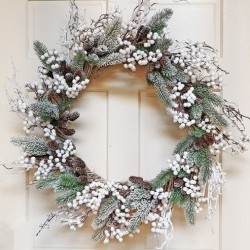 30X30X8 FROSTY BERRY WREATH