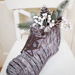 14X8X12 SNOW PINE IN SHOE