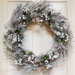 34IN ICY BERRY WREATH