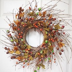 26" ACORN WREATH