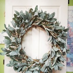 36" LAMB'S EARL&BEAD WREATH