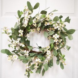 18" DOGWOOD&LEAF WREATH