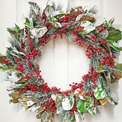 36" SNOW MAGNOLIA&BERRY WREATH