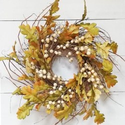 26IN OAKLEAF&BERRY WREATH