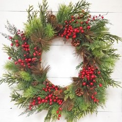 26IN BERRY WREATH