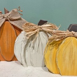 6/7/8 WOOD PUMPKINX3