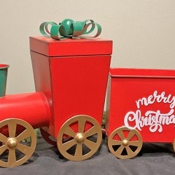 24X6X12 TRAIN W/ CART