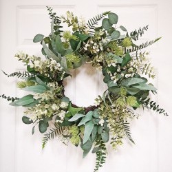 24IN MIXED EUCALYTUS WREATH