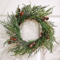 10IN PINE&CONE RING