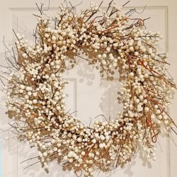 28IN CRM BERRY WREATH