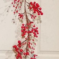 6FT RED BERRY GARLAND