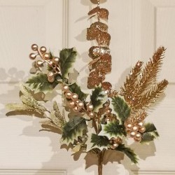 18IN GOLD HOLLY&BERRY SPRAY
