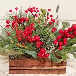 16IN -W NEEDLE PINE&BERRY ARGMNT