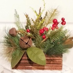 16IN-W RUSTIC &MAGNOLIA ARRGMNT