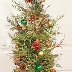 36IN FINIAL ORNAMENT TREE